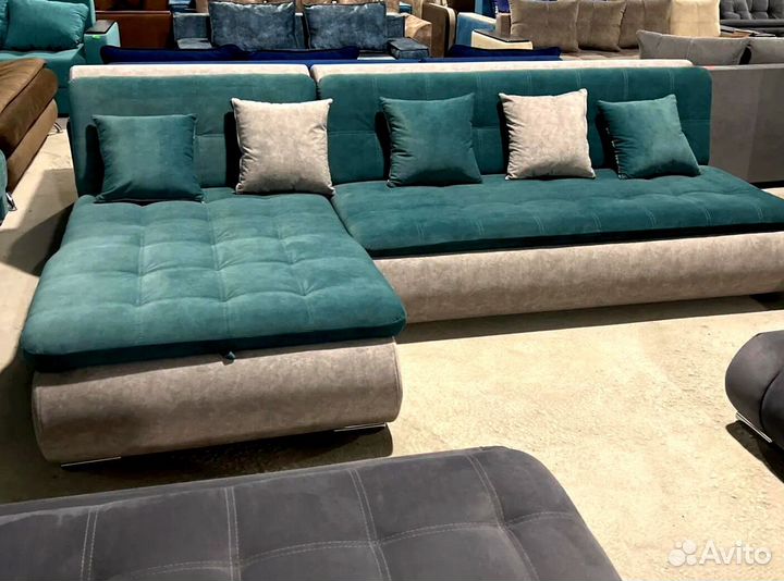 Большой угловой диван на заказ