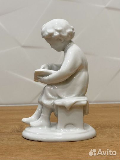 Статуэтка Юный Ленин лфз