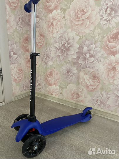 Самокат детский трехколесный