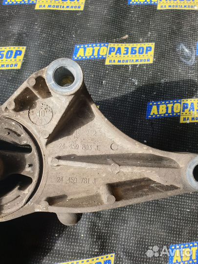 Опора двигателя правая Opel Astra