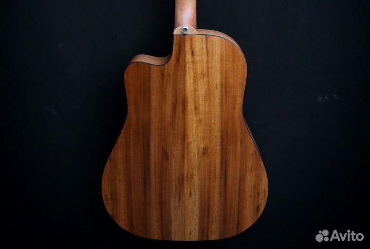 Электроакустическая гитара Maton + Аксессуары