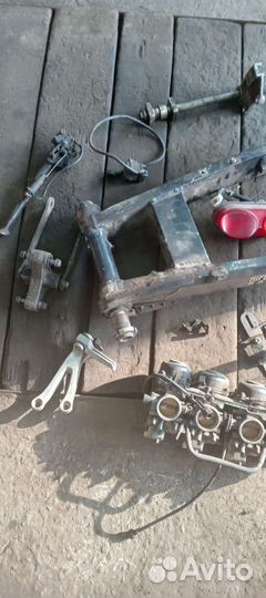 Kawasaki ninja zx9r 2000г