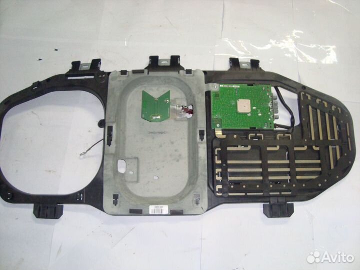 Антенна W251 M113 A2518202275