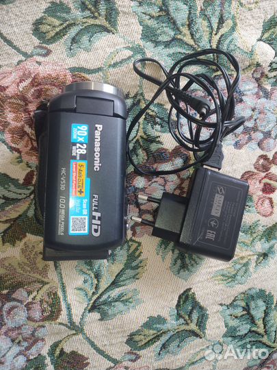 Видеокамера Panasonic HC-V530