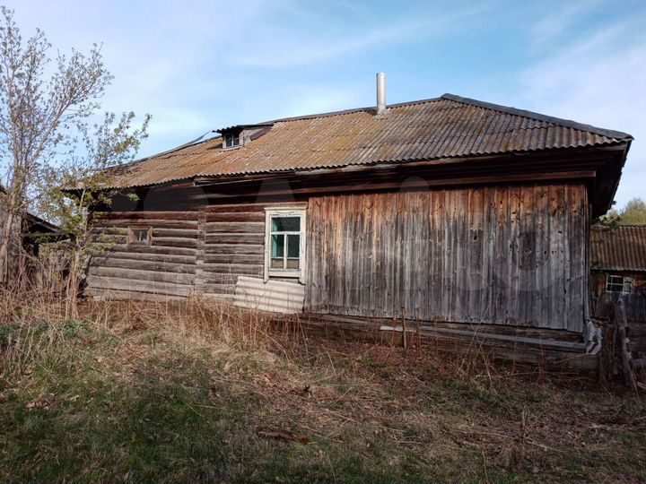 Дом 51 м² на участке 21 сот.