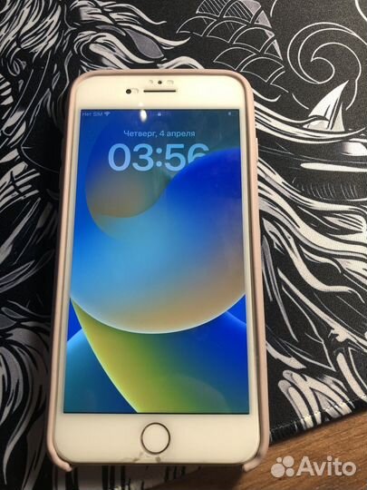 iPhone 8 Plus, 64 ГБ
