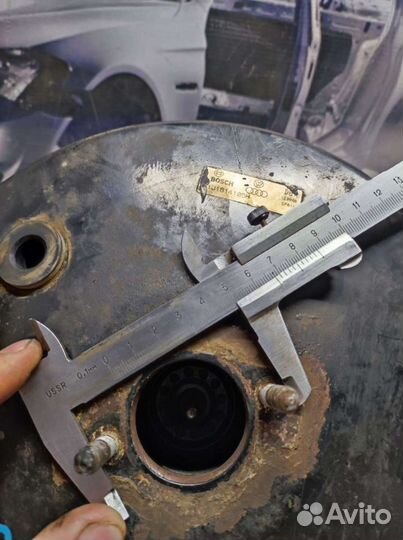 Вакуумный усилитель тормозов VolksWagen Golf4