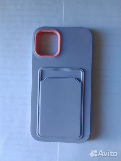 Чехлы на iPhone 11