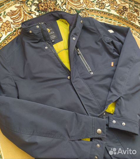 Легкая куртка мужская