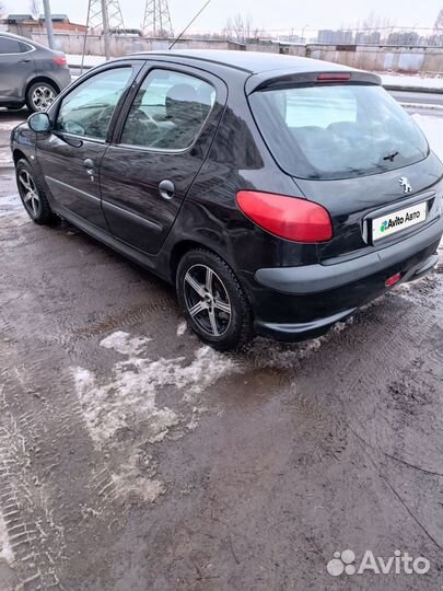 Peugeot 206 1.6 МТ, 2005, 199 335 км