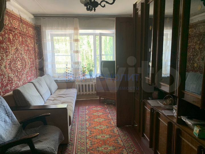 2-к. квартира, 39 м², 4/4 эт.
