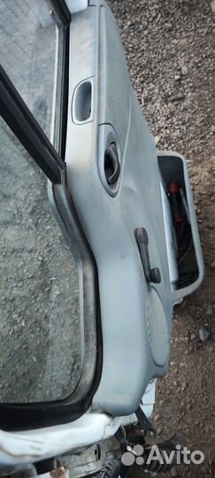 Передняя правая дверь Ford Transit 2006-2013