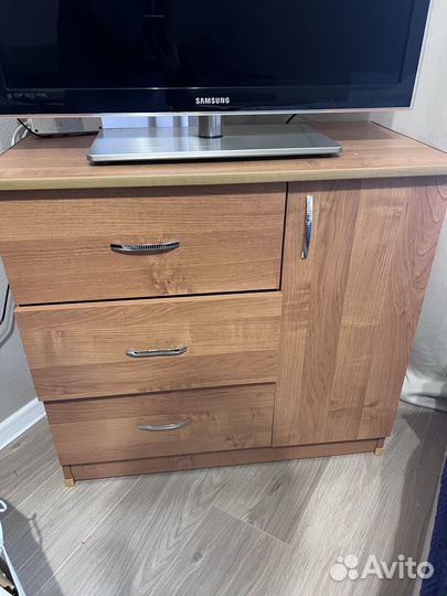 Тумба под тв