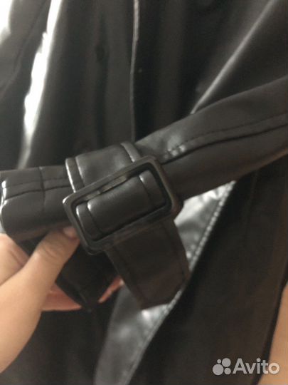 Кожаный плащ женский