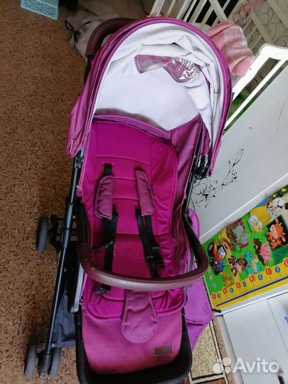 Прогулочная коляска