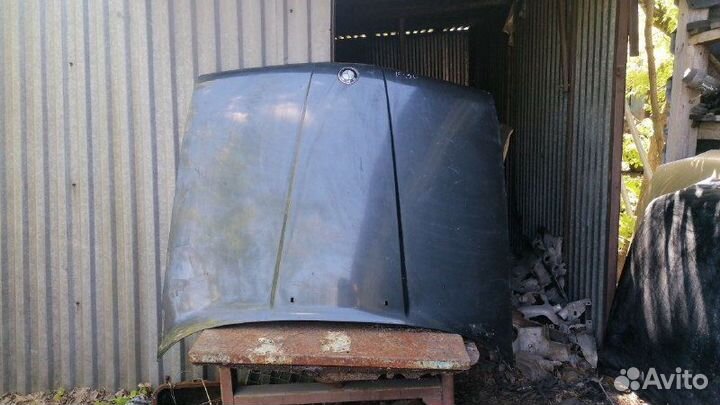 Капот вмw E30 82-94г