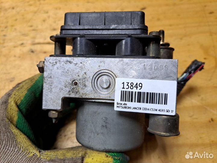 Блок ABS Mitsubishi Lancer Cedia CS5W 4G93 GDI