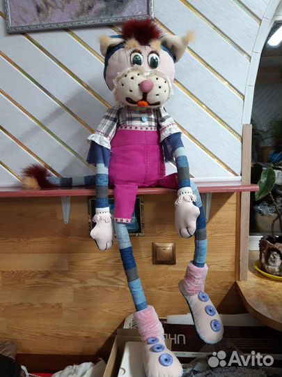 Котик интерьерный