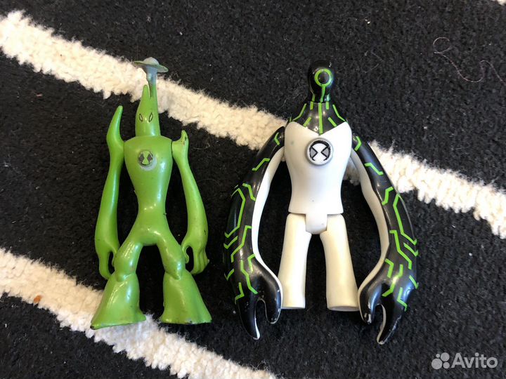 Различные фигурки из мульт сериалов