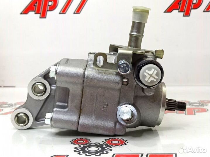 Насос гидроусилителя Toyota 2uzfe 4432060320