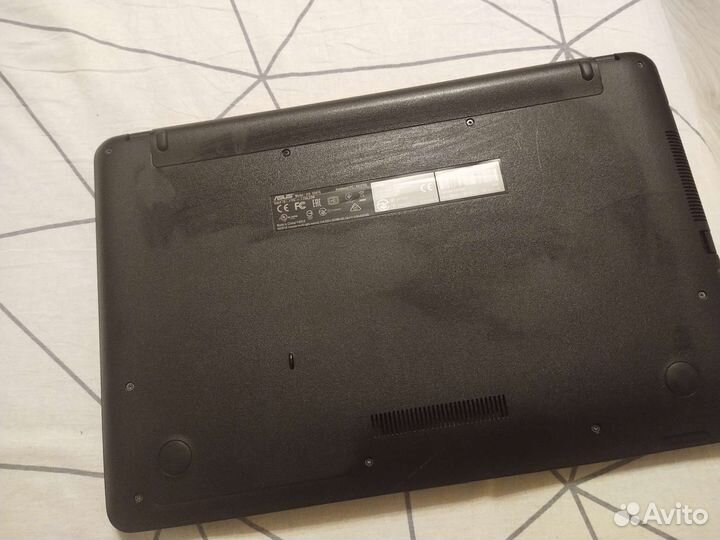 Ноутбук asus