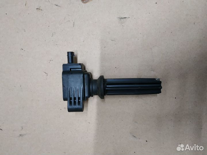 Вольво S60 XC60 катушка зажигания B4204T 31359814