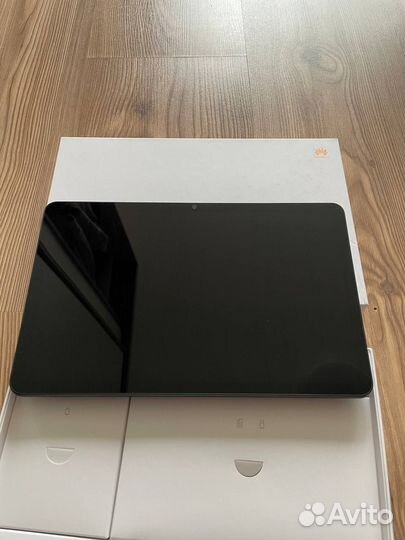 Планшет Huawei Matepad bah4-w09 клавиатура, стилус