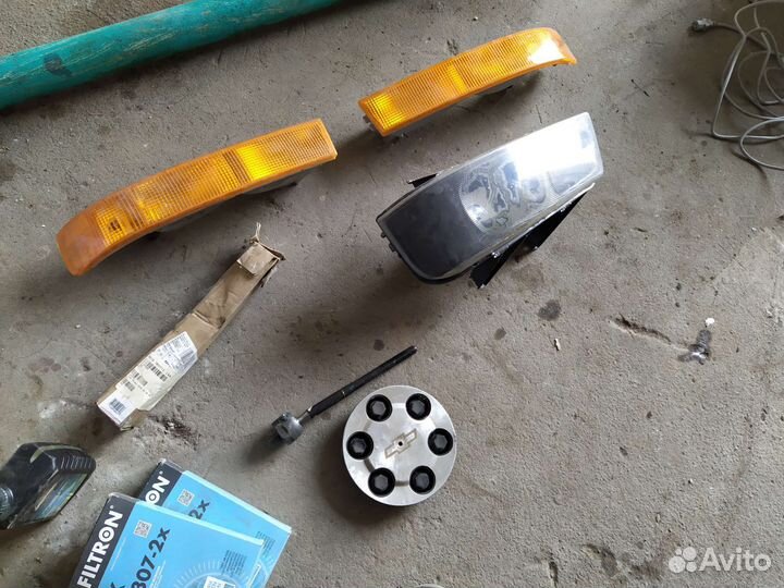 Фары и подфарники в сборе