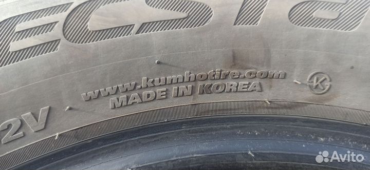 Kumho Ecsta PS71 205/60 R16 92V