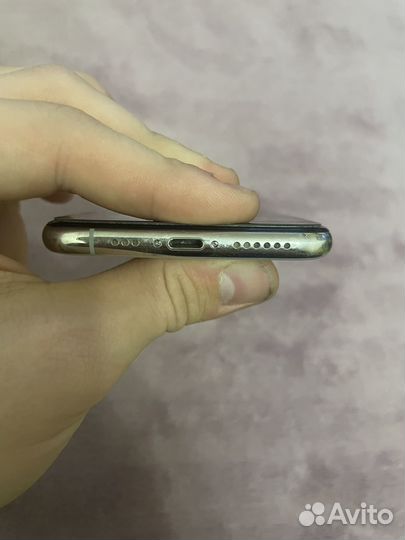 iPhone Xs, 64 ГБ