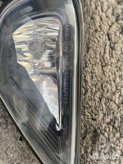 Противотуманная фара передняя правая VW Touareg