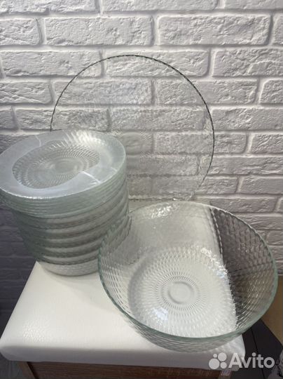 Набор столовой посуды новый