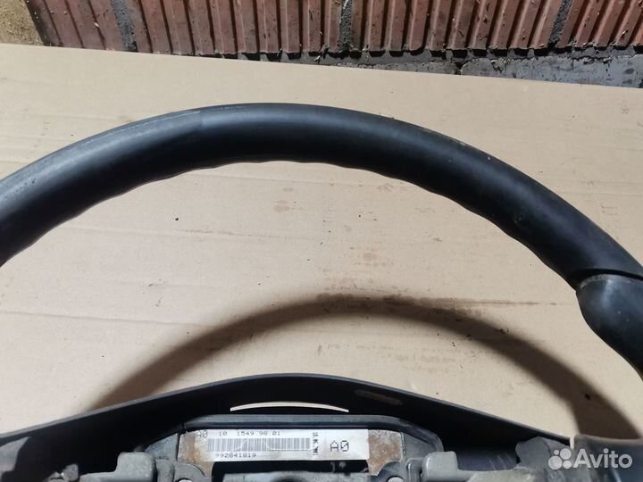 Рулевое колесо Nissan Almera Tino