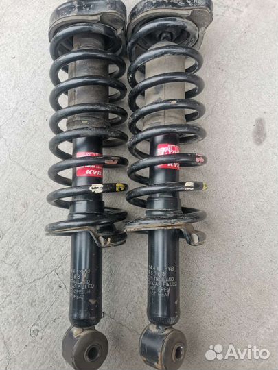 Стойки амортизатора Митсубиси Лансер Х