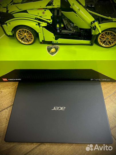 Свежий Acер ryzen 3250U 8gb SSD500gb video 2gb