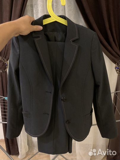 Школьный костюм