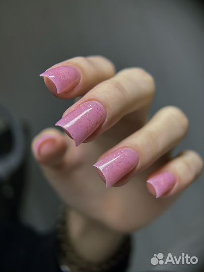 Мастер маникюра, наращивание ногтей, выкладной