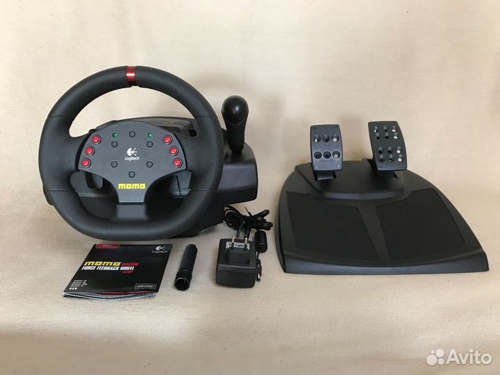 Игровой руль logitech momo racing