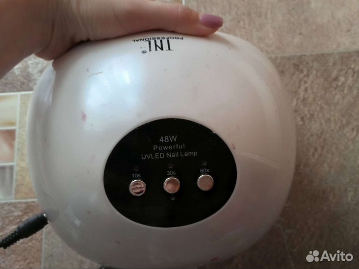 Лампа для ногтей