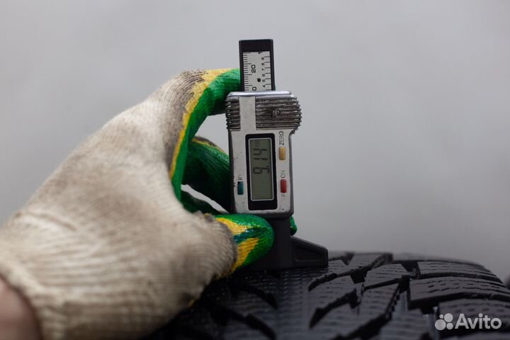 Nokian Tyres Hakkapeliitta R3 SUV 215/55 R18 99R