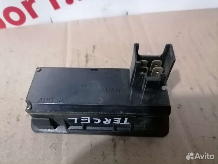 Часы Toyota Tercel