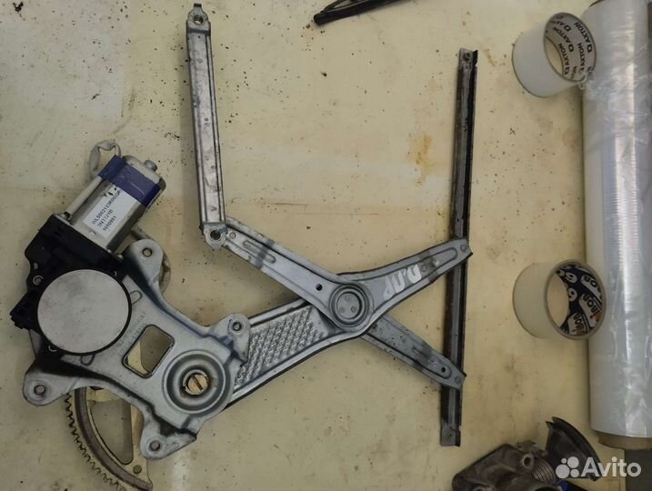 Стеклоподъемник двери передн правый geely мк cross