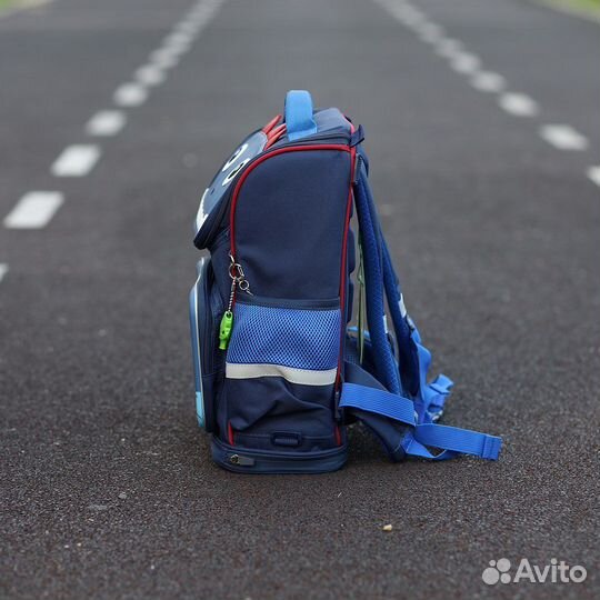 Школьный рюкзак