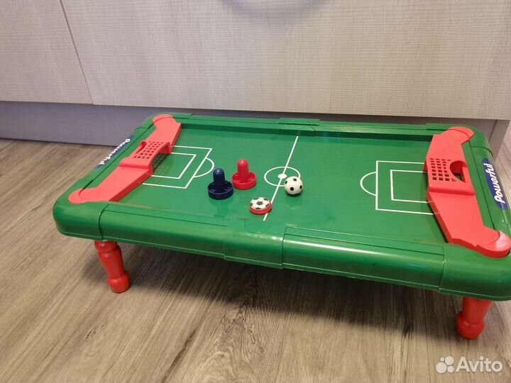 Настольный футбол