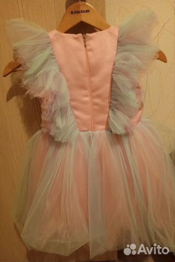 Нарядное платье для девочки 110 -116