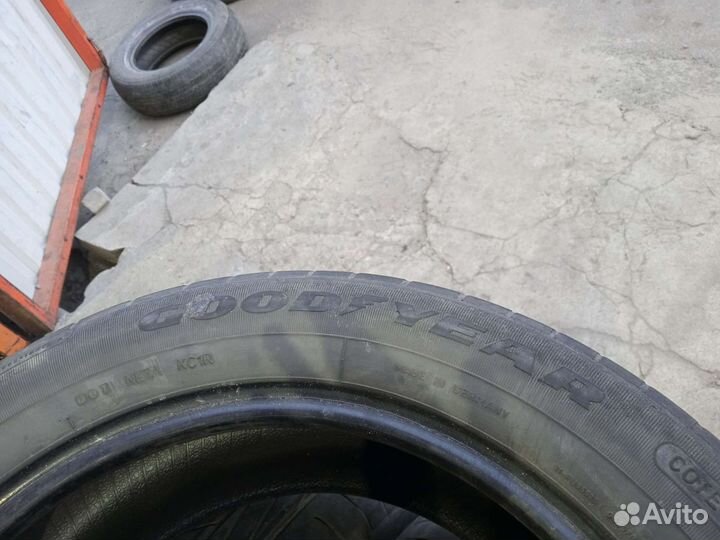 Goodyear Excellence 235/55 R17