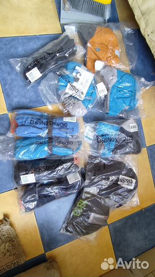 Шапки, варежки, бафки didriksons