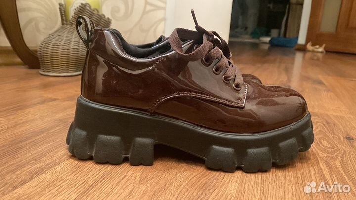 Полуботинки