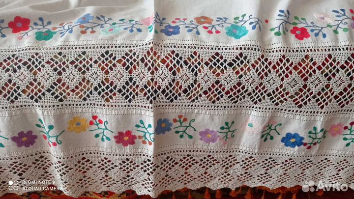 Старинная скатерть и подзор