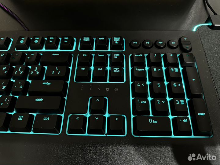 Игровая клавиатура razer